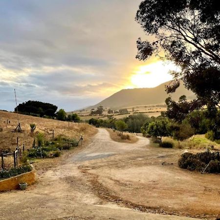 Swaynekloof Farm Villa Botrivier Bagian luar foto